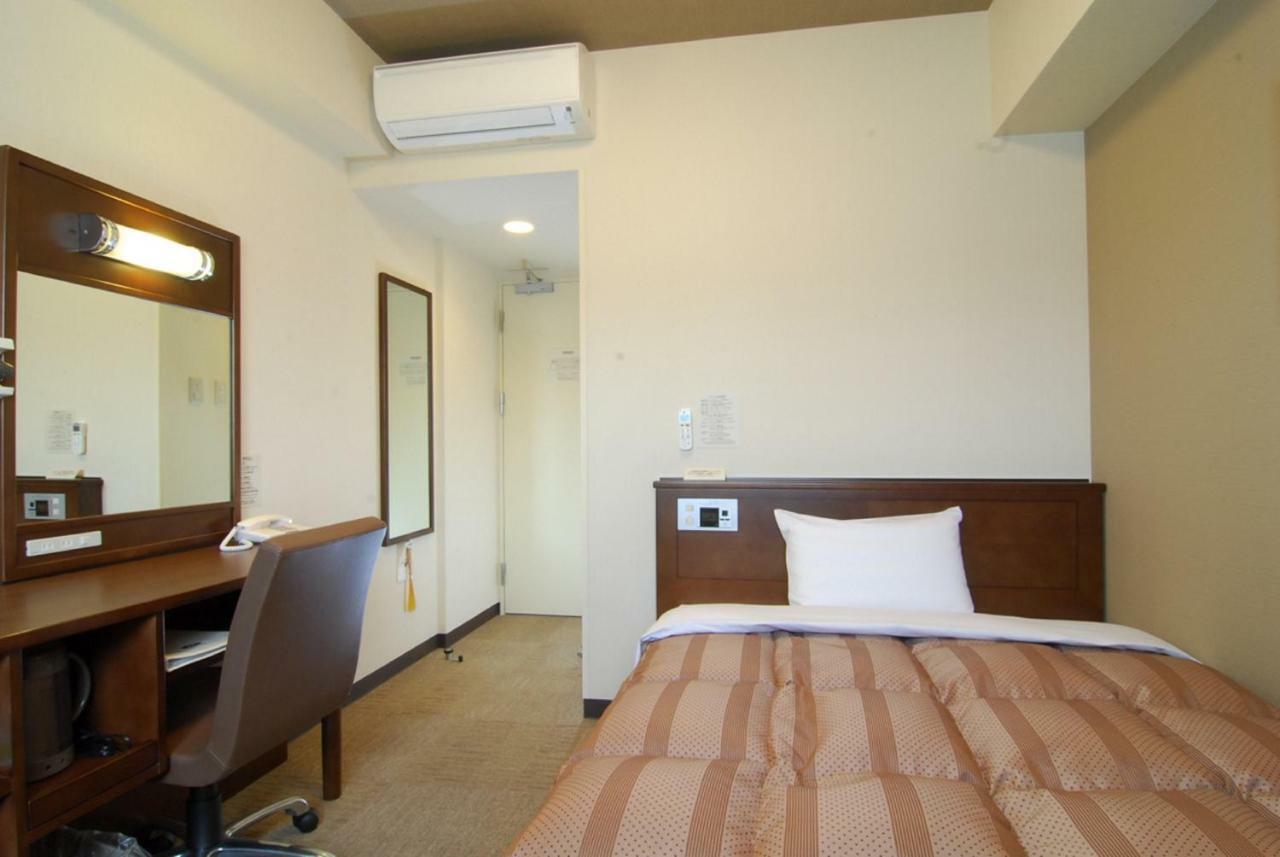 Hotel Route-Inn Shiojiri Bagian luar foto